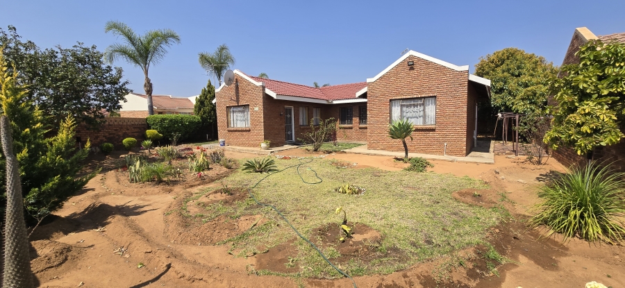3 Bedroom Property for Sale in Flora Park Limpopo