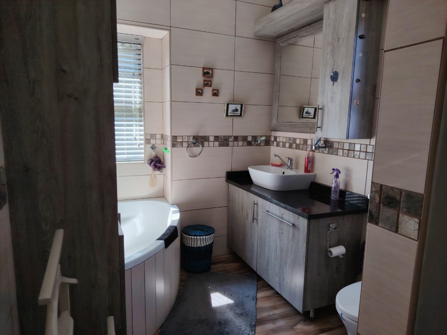 3 Bedroom Property for Sale in Mookgopong Rural Limpopo