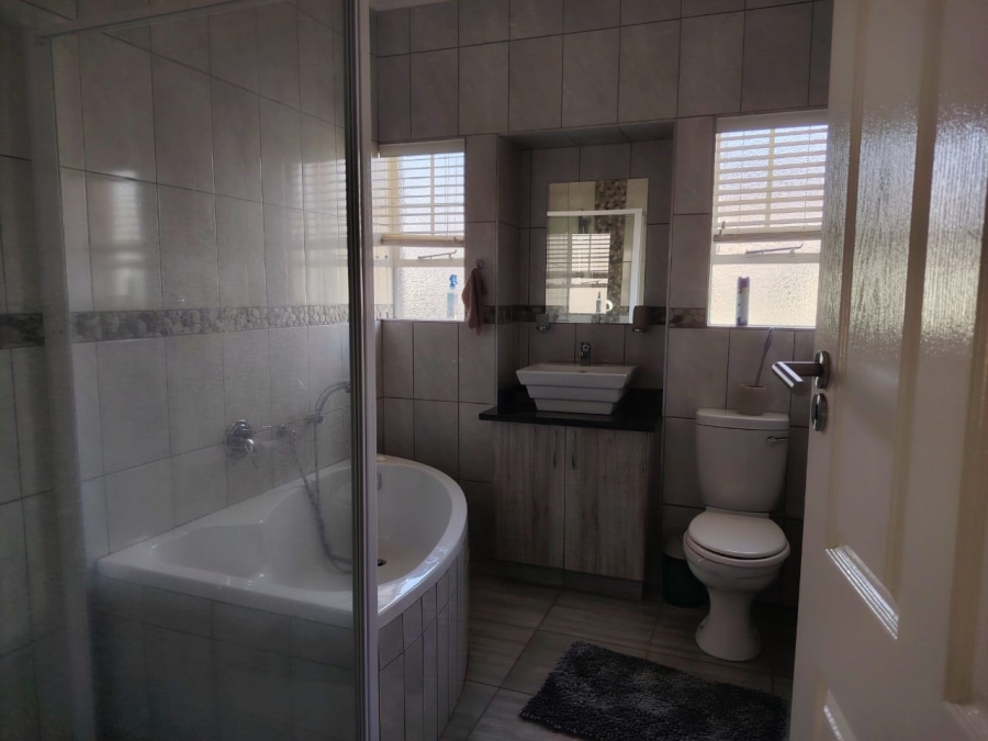 3 Bedroom Property for Sale in Mookgopong Rural Limpopo