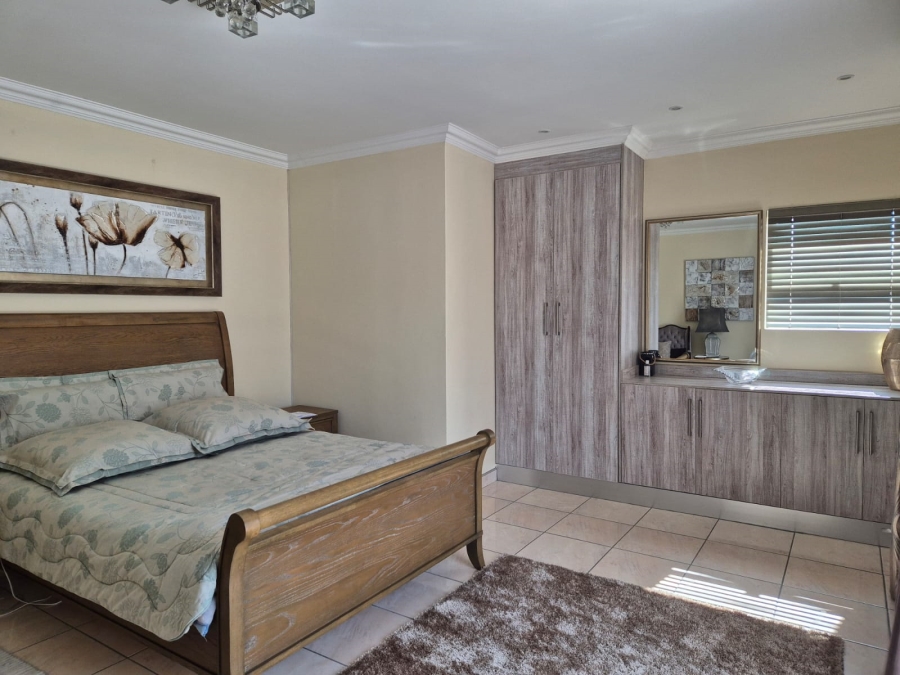 4 Bedroom Property for Sale in Bendor Limpopo