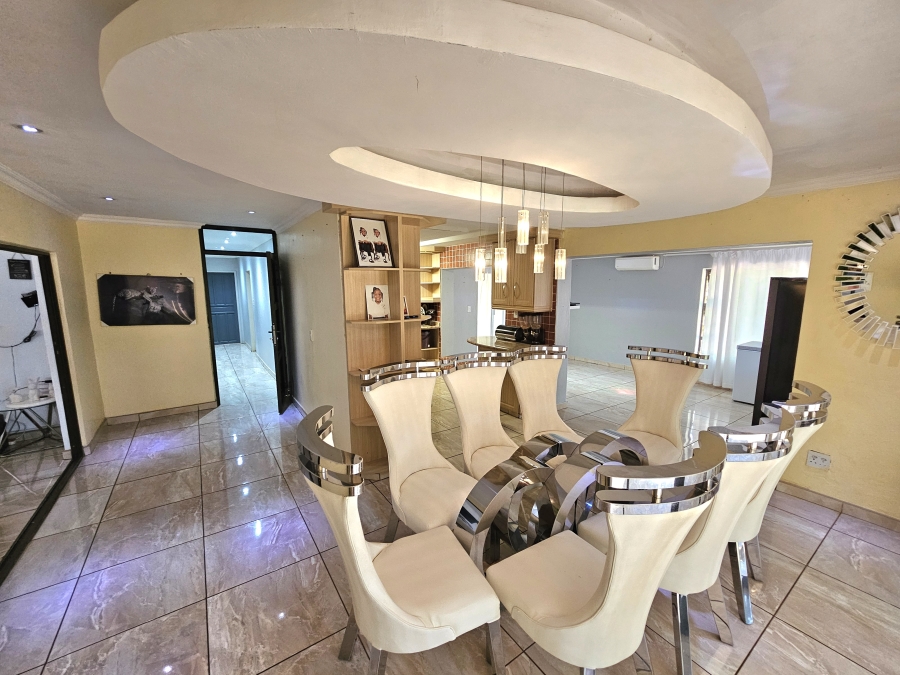 5 Bedroom Property for Sale in Louis Trichardt Limpopo