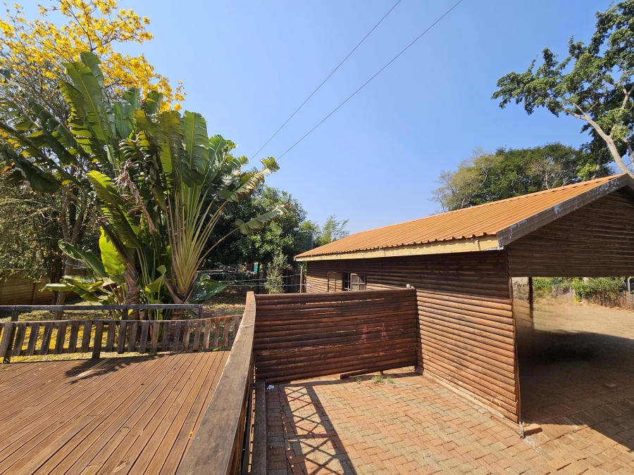 5 Bedroom Property for Sale in Louis Trichardt Limpopo