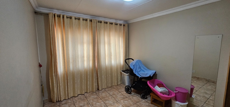 5 Bedroom Property for Sale in Flora Park Limpopo