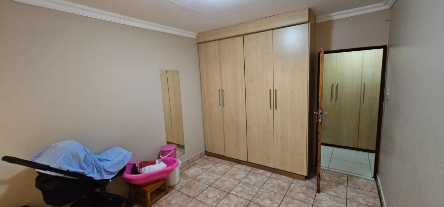 5 Bedroom Property for Sale in Flora Park Limpopo