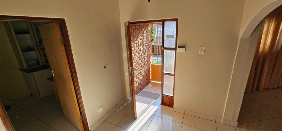 5 Bedroom Property for Sale in Flora Park Limpopo