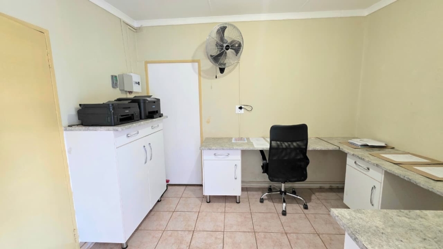 To Let commercial Property for Rent in Polokwane Central Limpopo