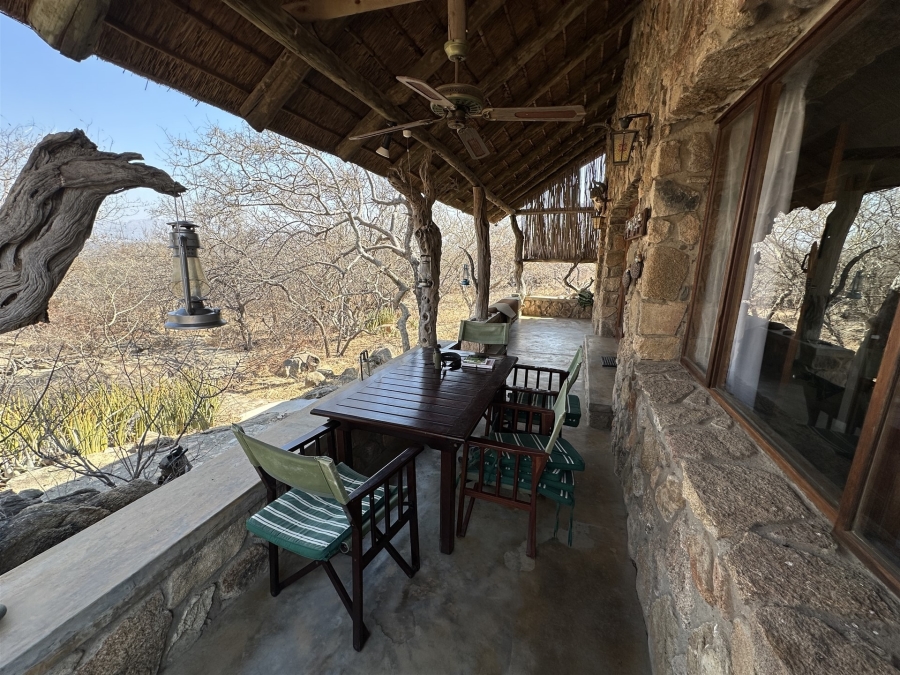 2 Bedroom Property for Sale in Lissataba Private Nature Reserve Limpopo