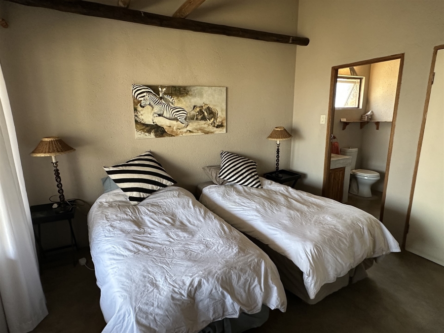 2 Bedroom Property for Sale in Lissataba Private Nature Reserve Limpopo