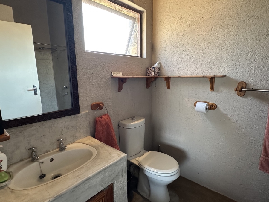 2 Bedroom Property for Sale in Lissataba Private Nature Reserve Limpopo