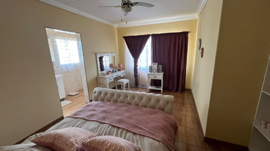 6 Bedroom Property for Sale in Bela Bela Limpopo