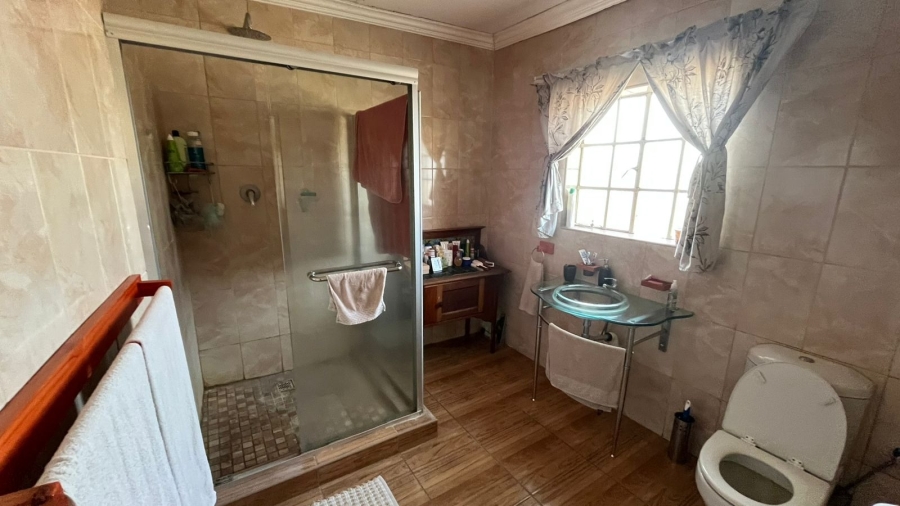 6 Bedroom Property for Sale in Bela Bela Limpopo