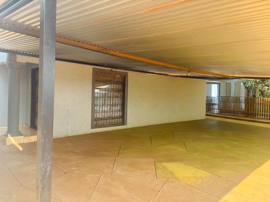 8 Bedroom Property for Sale in Aluta Park Limpopo