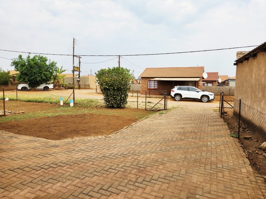 3 Bedroom Property for Sale in Northam Limpopo