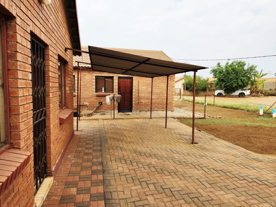 3 Bedroom Property for Sale in Northam Limpopo