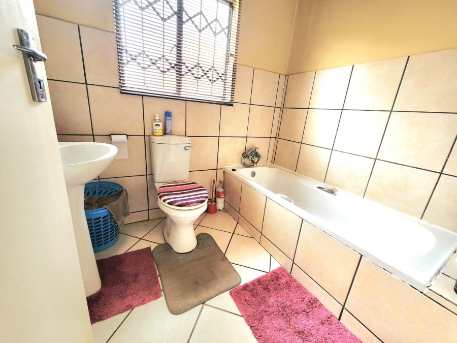 3 Bedroom Property for Sale in Northam Limpopo