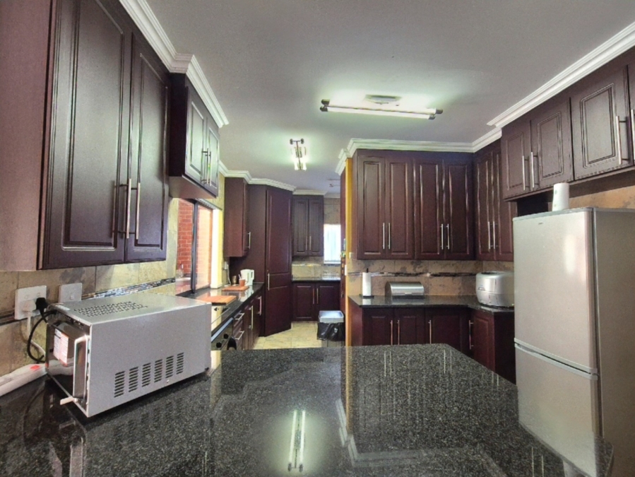 3 Bedroom Property for Sale in Euphoria Golf Estate Limpopo