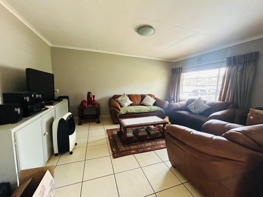 3 Bedroom Property for Sale in Chroompark Limpopo