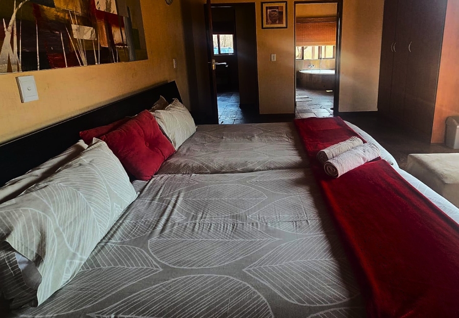 2 Bedroom Property for Sale in Sondela Nature Reserve Limpopo