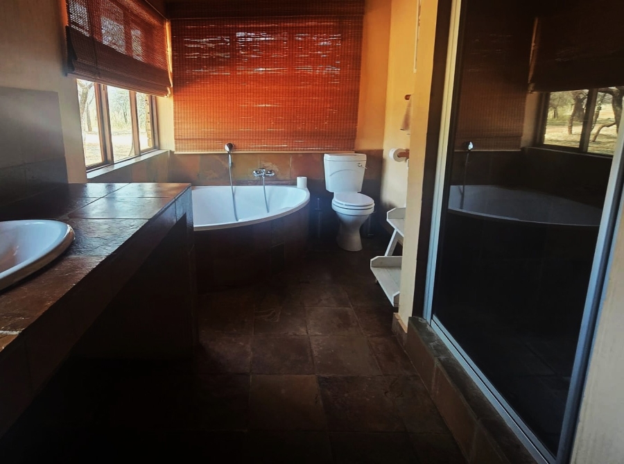 2 Bedroom Property for Sale in Sondela Nature Reserve Limpopo