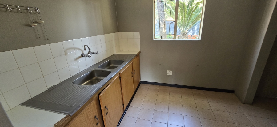 5 Bedroom Property for Sale in Flora Park Limpopo