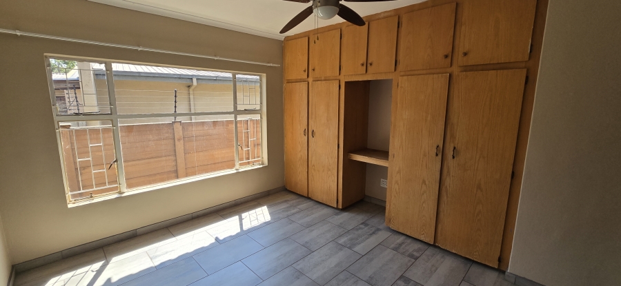 5 Bedroom Property for Sale in Flora Park Limpopo