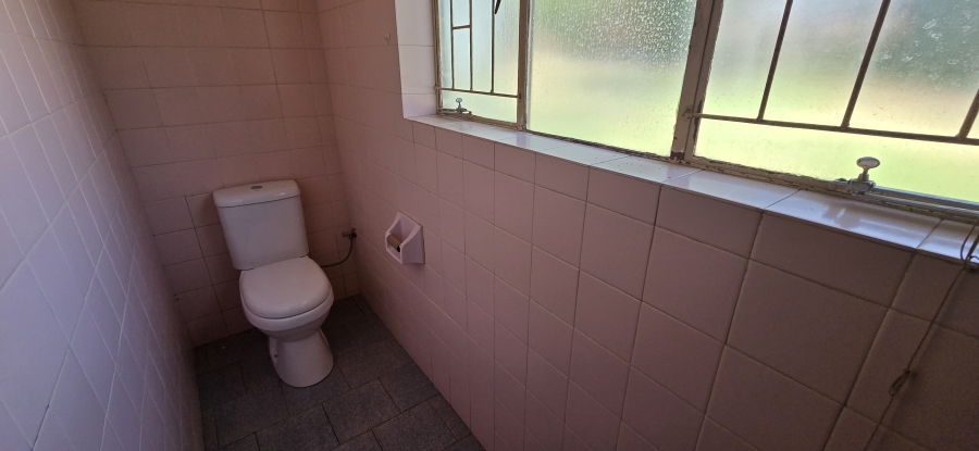5 Bedroom Property for Sale in Flora Park Limpopo