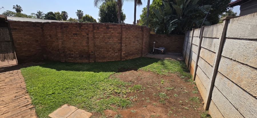 5 Bedroom Property for Sale in Flora Park Limpopo