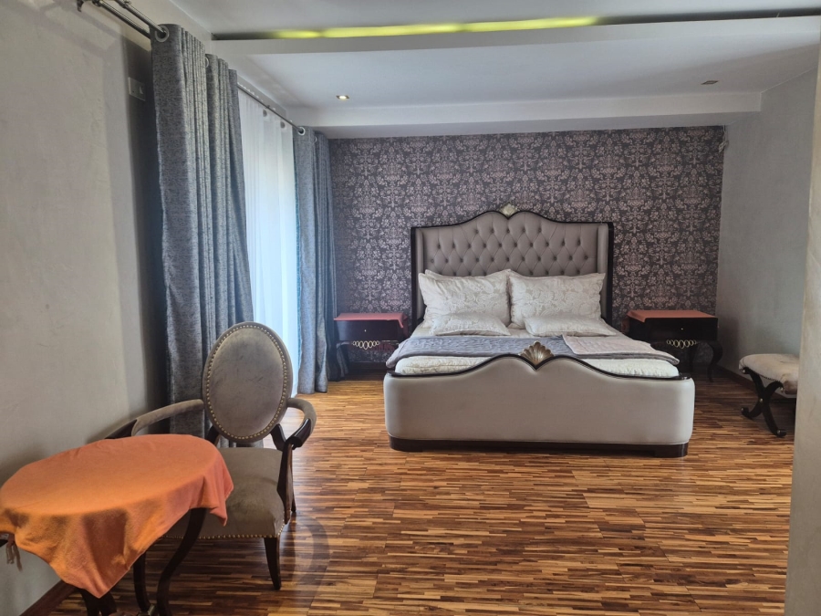5 Bedroom Property for Sale in Bendor Limpopo