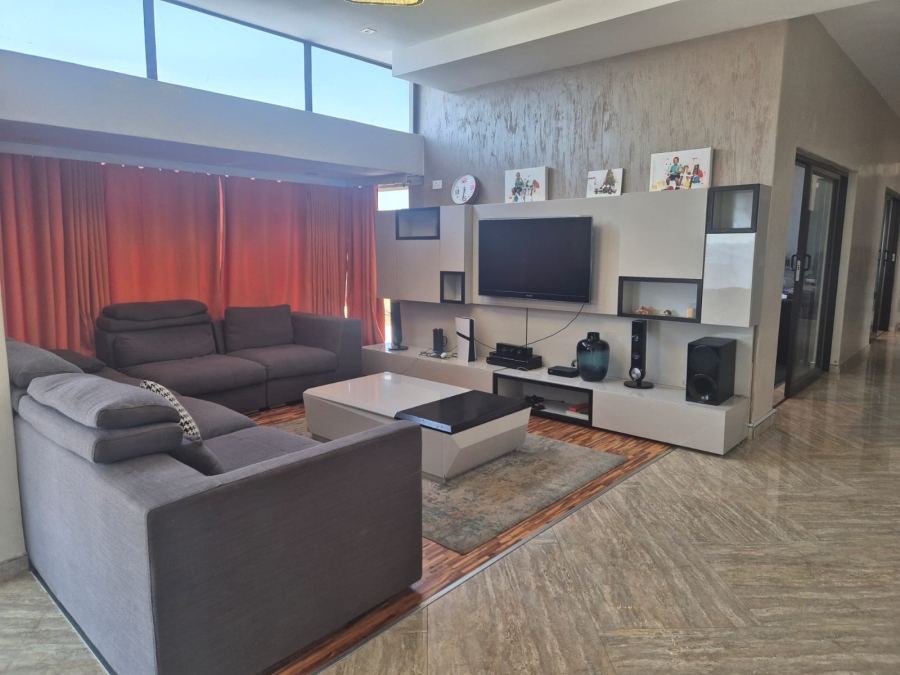 5 Bedroom Property for Sale in Bendor Limpopo