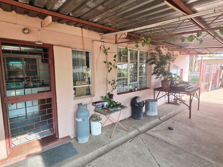 3 Bedroom Property for Sale in Mookgopong Limpopo