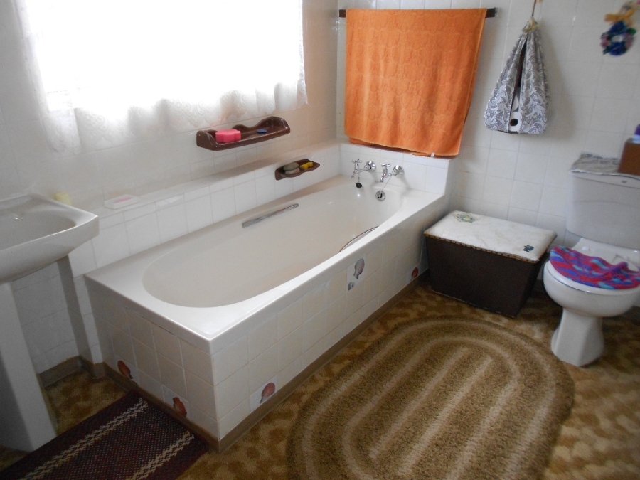 3 Bedroom Property for Sale in Chroompark Limpopo