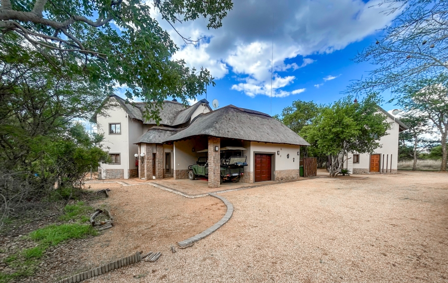 6 Bedroom Property for Sale in Zebula Golf Estate Limpopo