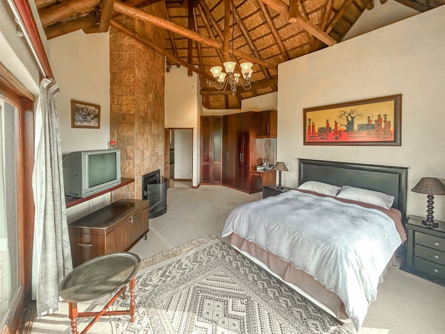 6 Bedroom Property for Sale in Zebula Golf Estate Limpopo