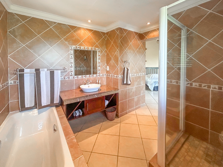 6 Bedroom Property for Sale in Zebula Golf Estate Limpopo