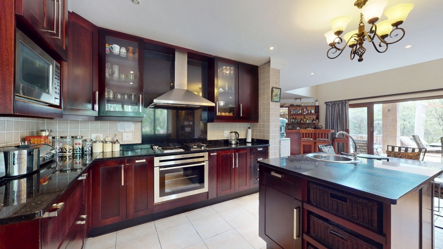 5 Bedroom Property for Sale in Zebula Golf Estate Limpopo