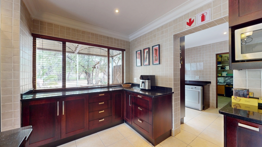 5 Bedroom Property for Sale in Zebula Golf Estate Limpopo