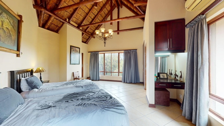 5 Bedroom Property for Sale in Zebula Golf Estate Limpopo