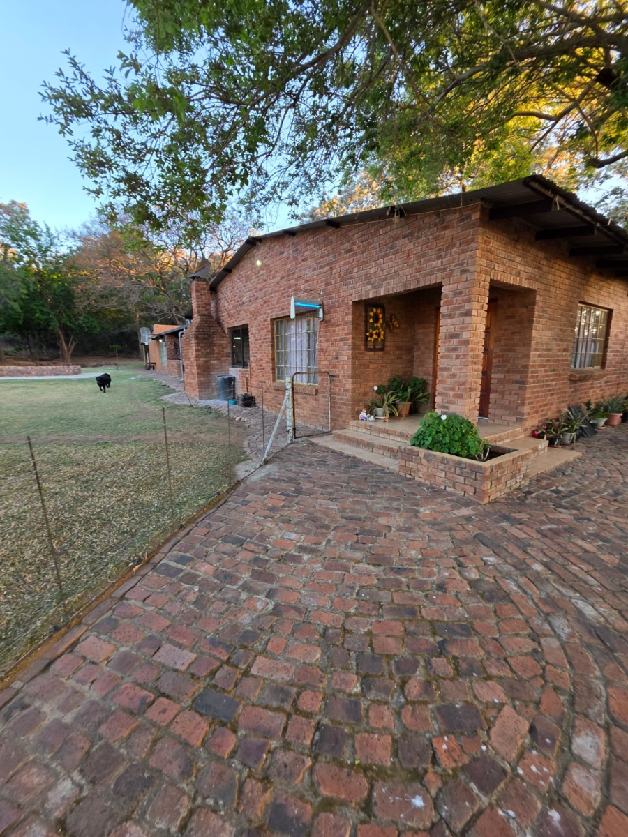 4 Bedroom Property for Sale in Alma Limpopo