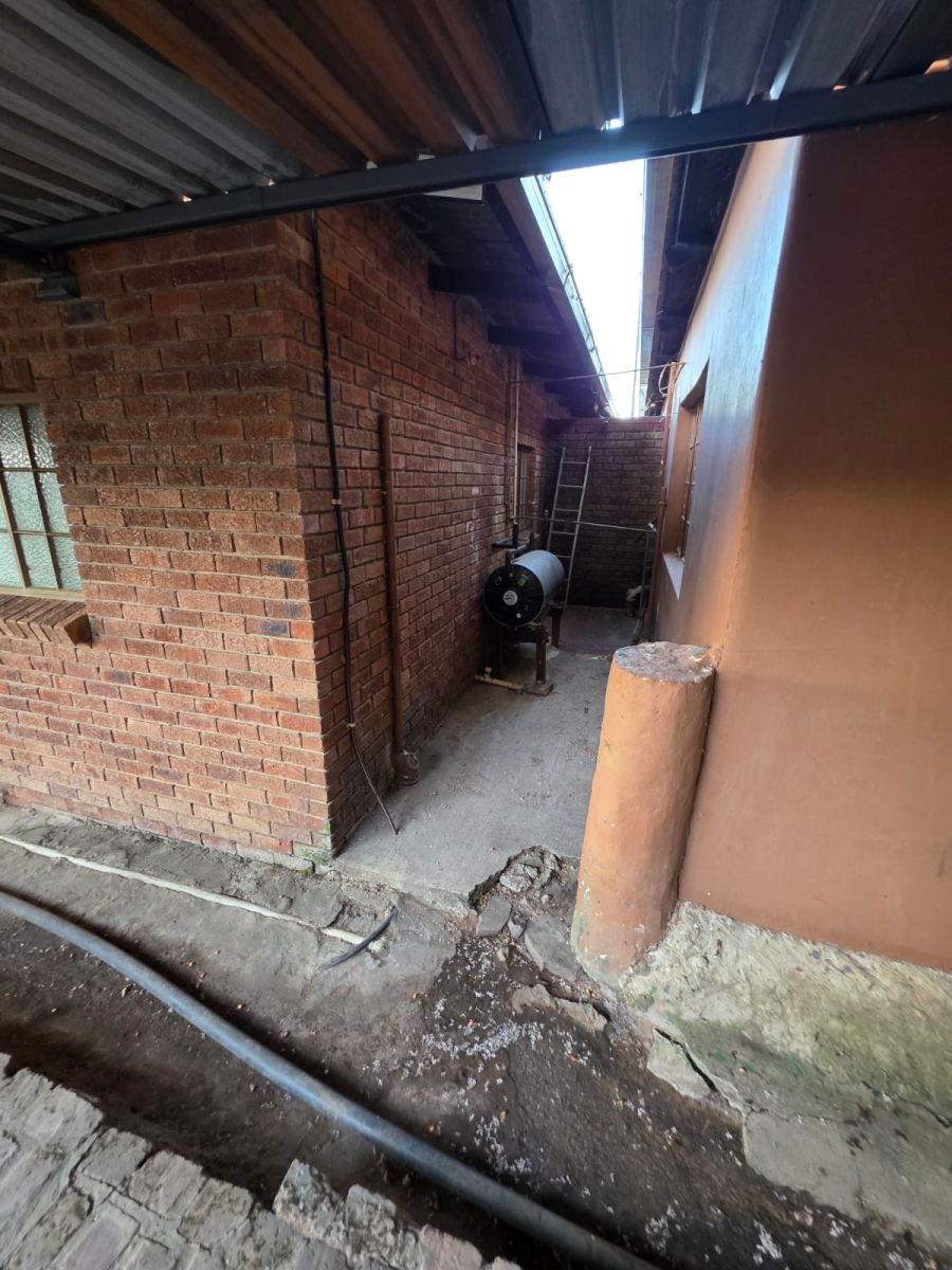 4 Bedroom Property for Sale in Alma Limpopo