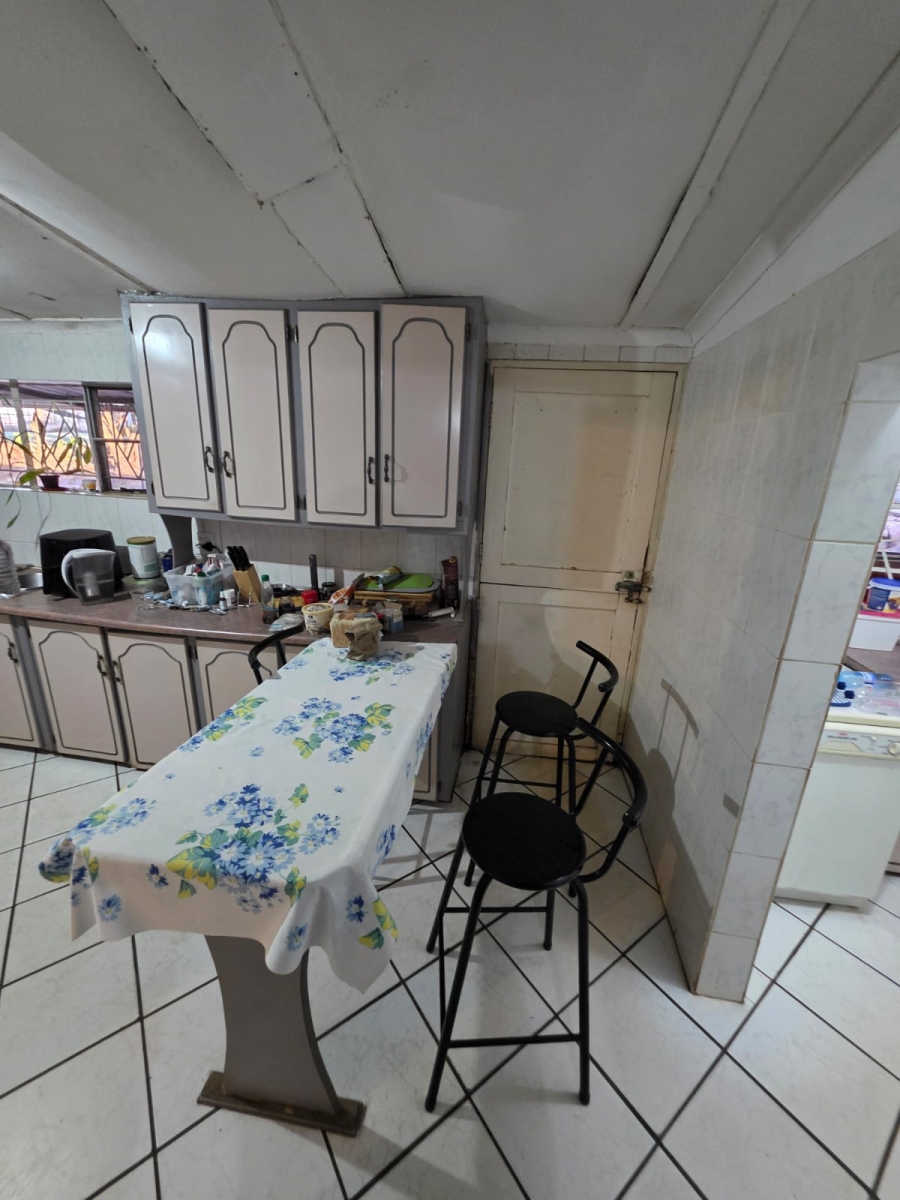 4 Bedroom Property for Sale in Alma Limpopo