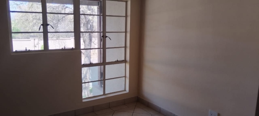 To Let 2 Bedroom Property for Rent in Lephalale Limpopo