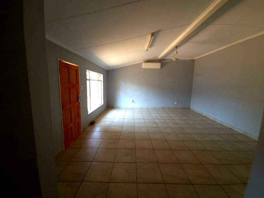 3 Bedroom Property for Sale in Musina Limpopo