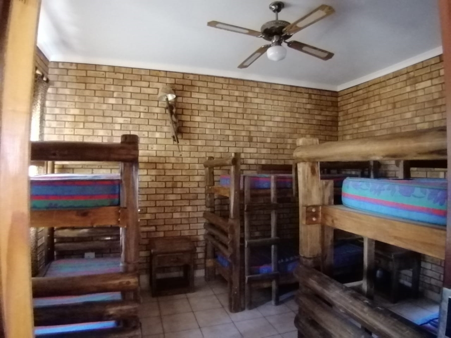 5 Bedroom Property for Sale in Tom Burke Limpopo
