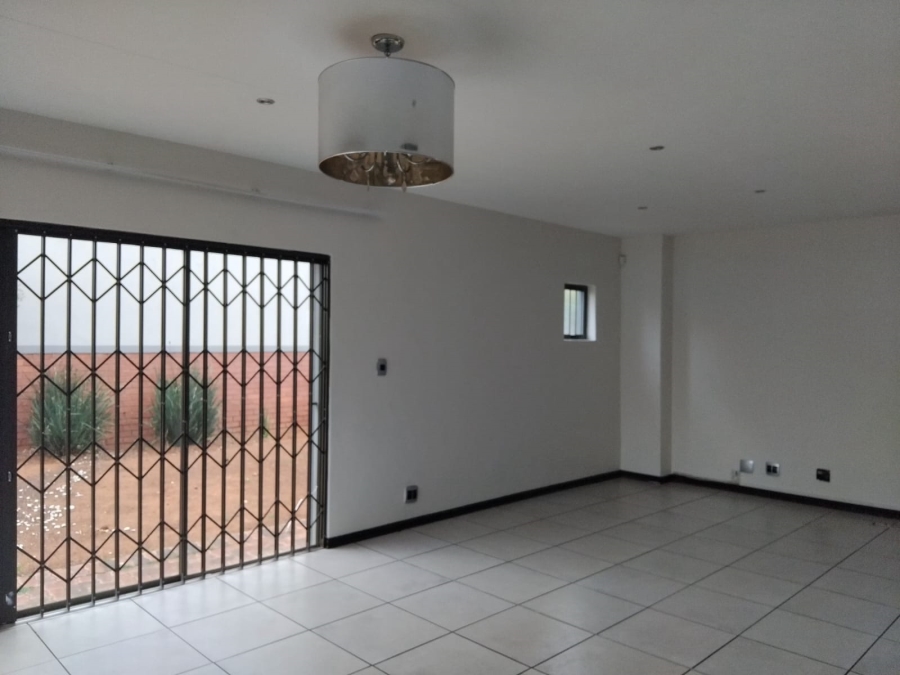 3 Bedroom Property for Sale in Waterberry Country Estate Limpopo