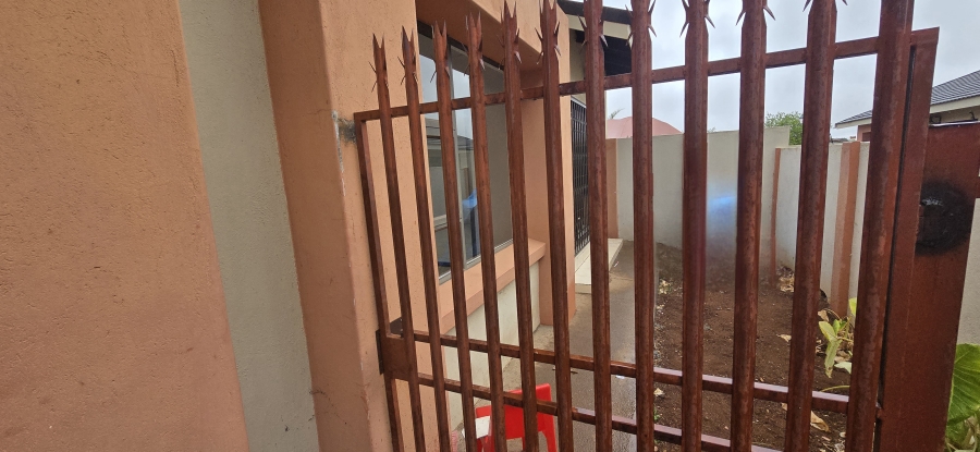 2 Bedroom Property for Sale in Bendor Limpopo