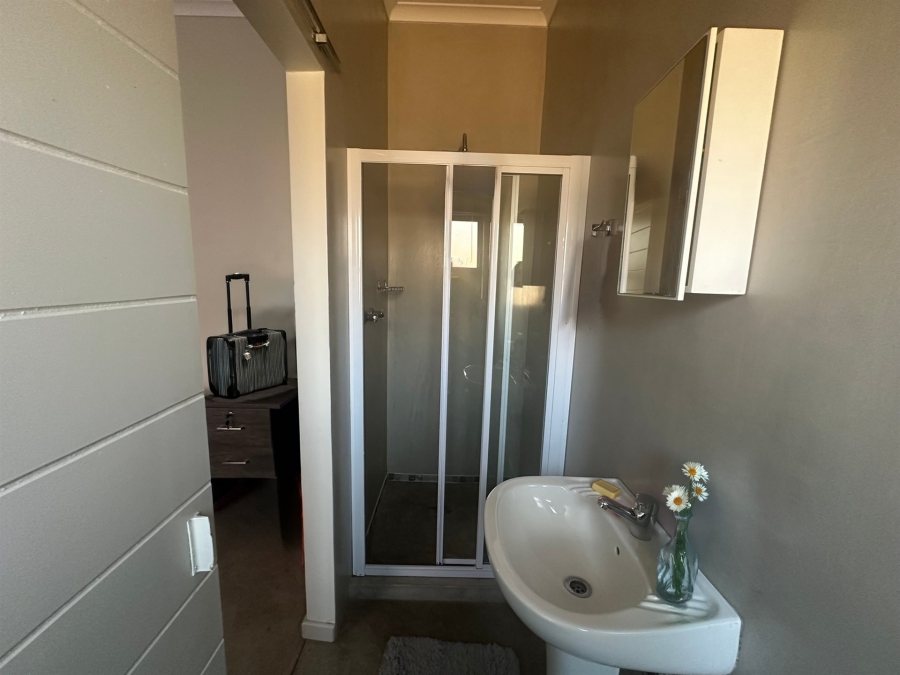 2 Bedroom Property for Sale in Hoedspruit Limpopo