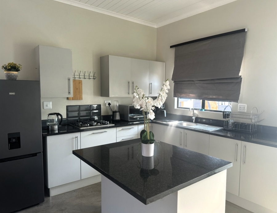 2 Bedroom Property for Sale in Hoedspruit Limpopo
