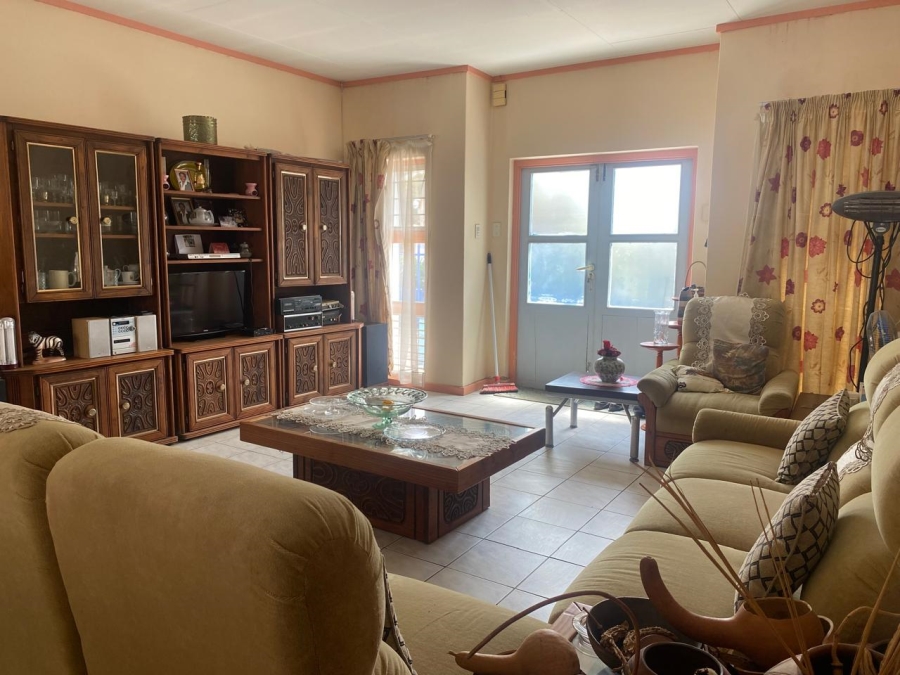 3 Bedroom Property for Sale in Bendor Village Limpopo