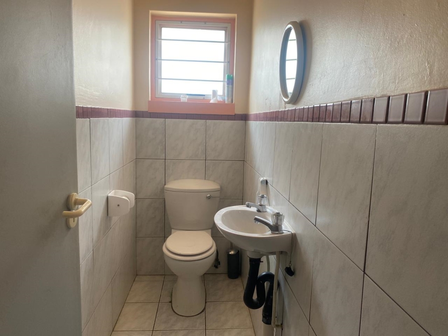 3 Bedroom Property for Sale in Bendor Village Limpopo