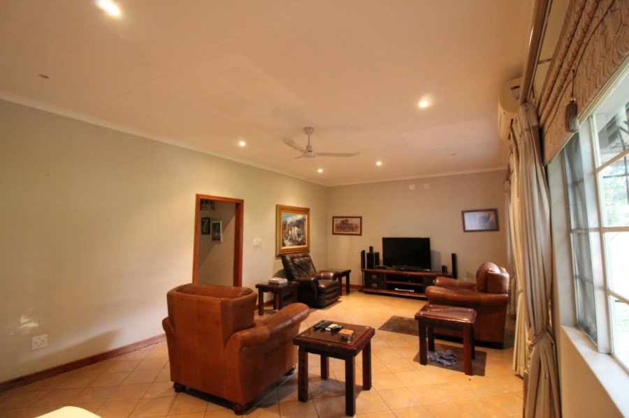6 Bedroom Property for Sale in Alldays Limpopo